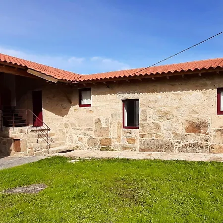 Charming House In With Shared Pool Casa de Férias