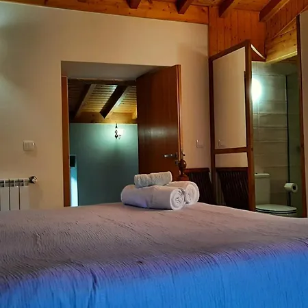 Charming House In With Shared Pool *