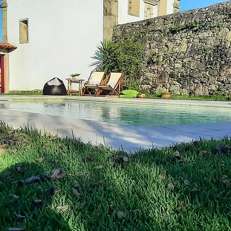 Charming House In With Shared Pool