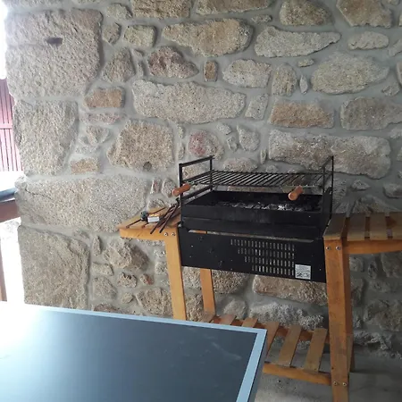 Charming House In With Shared Pool 펜션 포보아데란호소