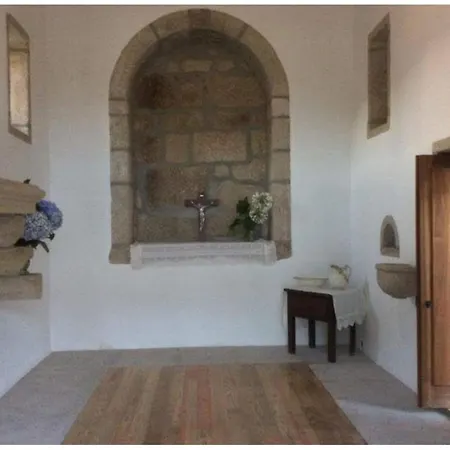 Charming House In With Shared Pool 펜션