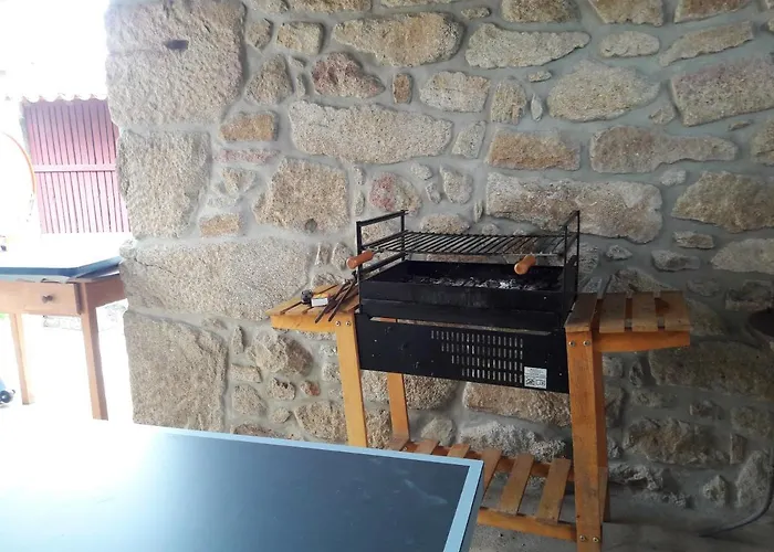 Nyaraló Charming House In With Shared Pool *