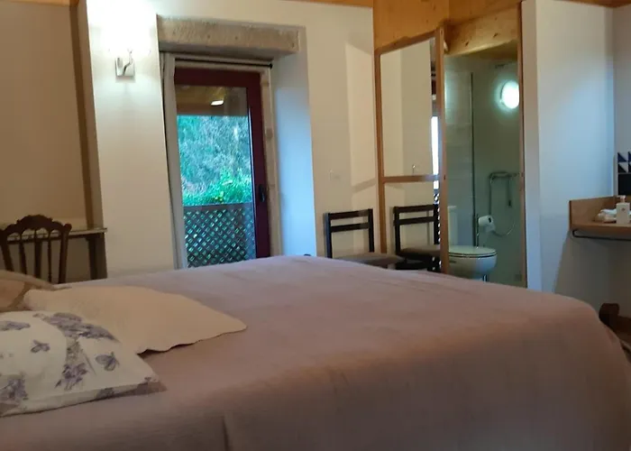 Charming House In With Shared Pool Dom wakacyjny