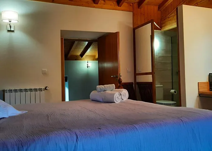 Charming House In With Shared Pool *