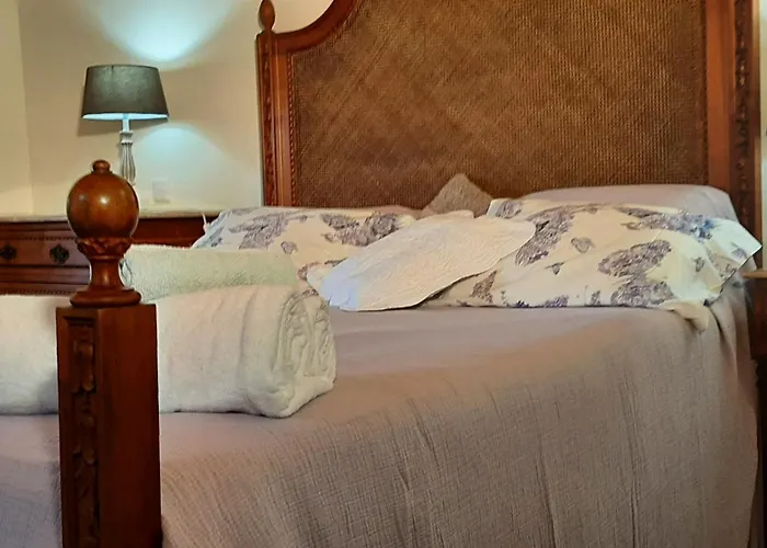 Charming House In With Shared Pool Dom wakacyjny *