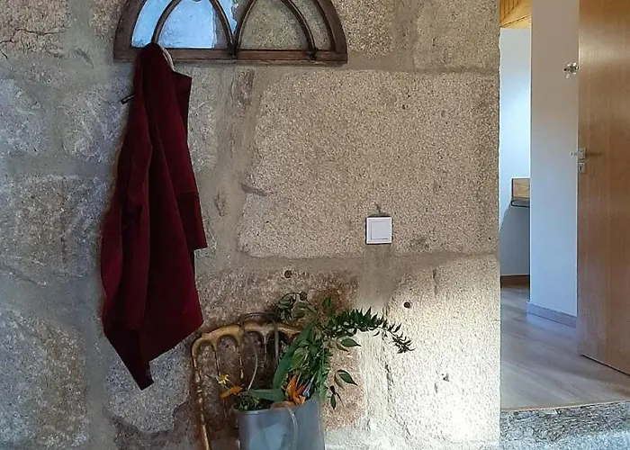 Charming House In With Shared Pool *