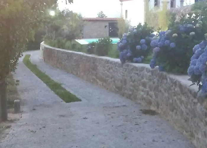 Nyaraló Charming House In With Shared Pool