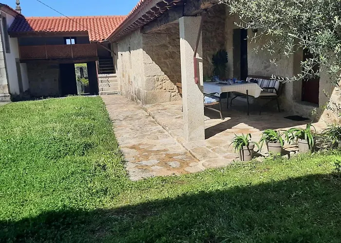 Nyaraló Charming House In With Shared Pool Póvoa de Lanhoso